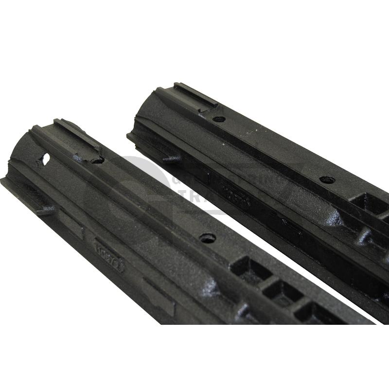 Pair of Snapping rolls (2)