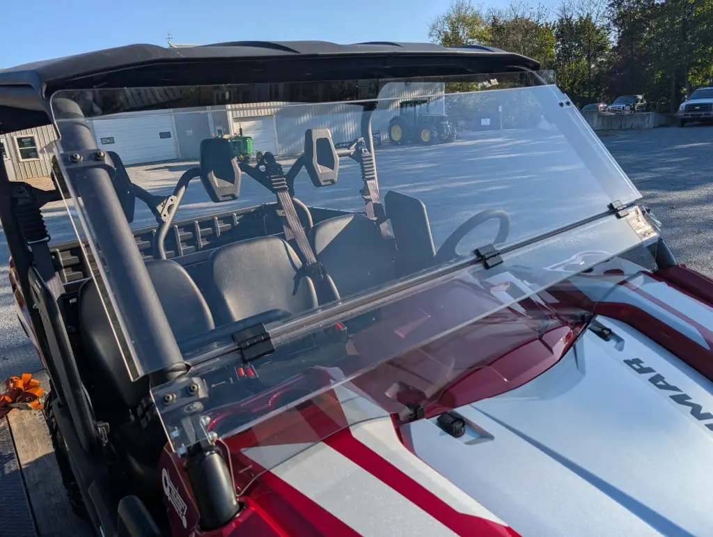 [YM-YMA-1XDF83J0V000] Yanmar Bull / Longhorn Folding Windshield Kit