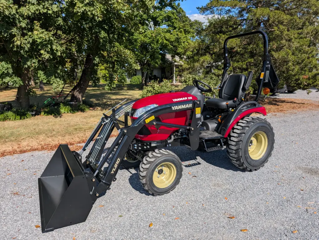 [SA325BI-L] Yanmar SA Series SA325 Tractor Loader (R4 Industrial)
