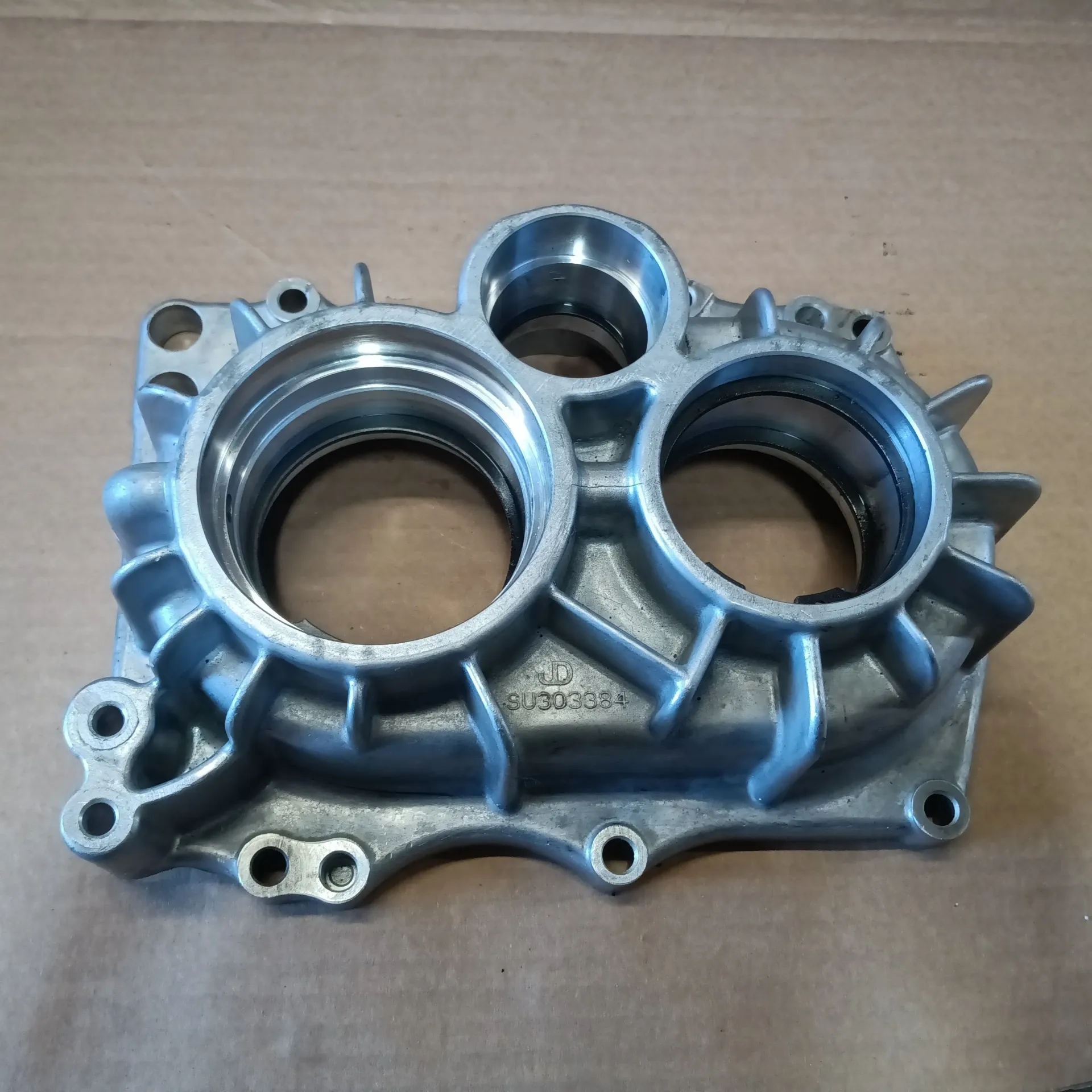 Bearing Retainer