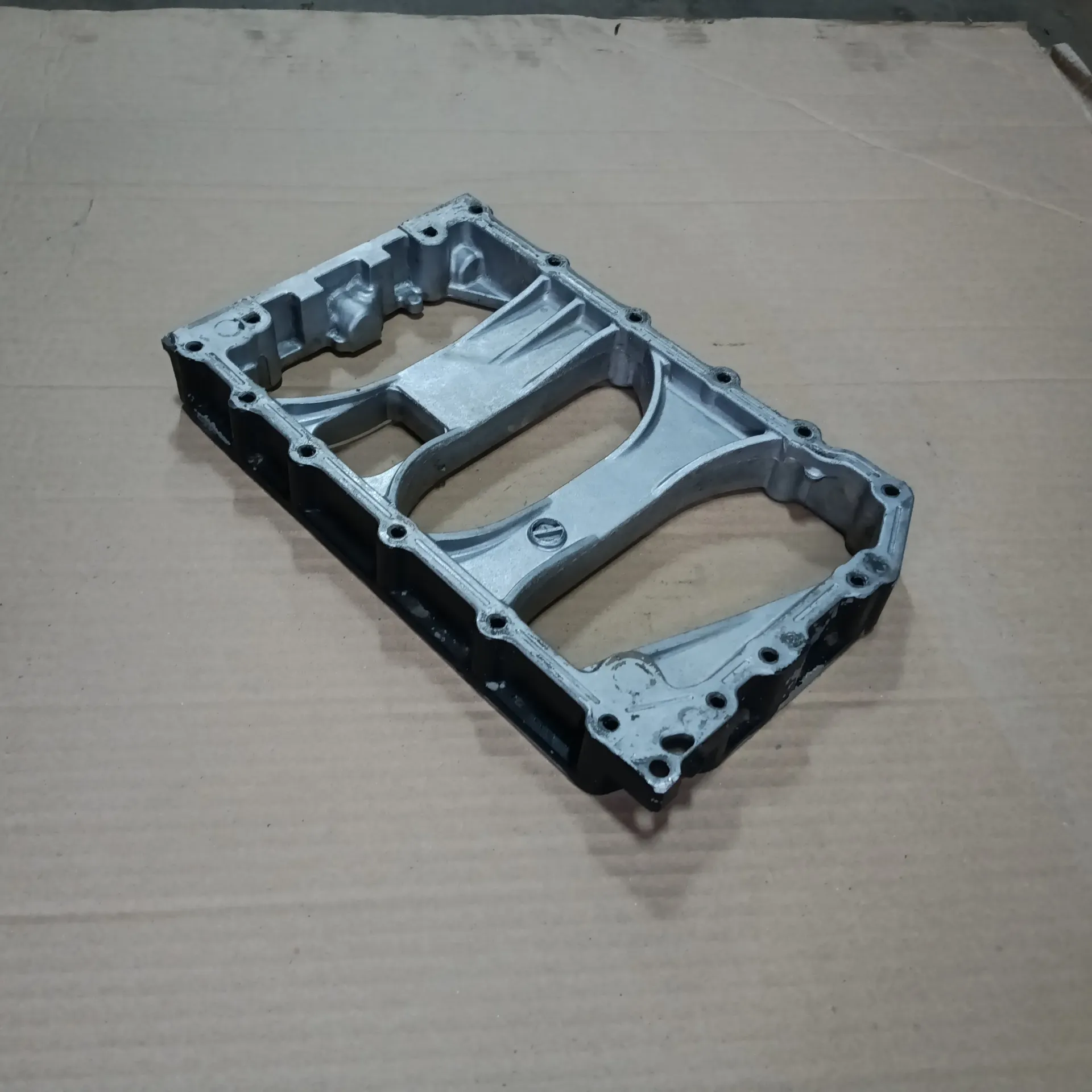 [JD-MIU800290-U] Oil Sump Spacer