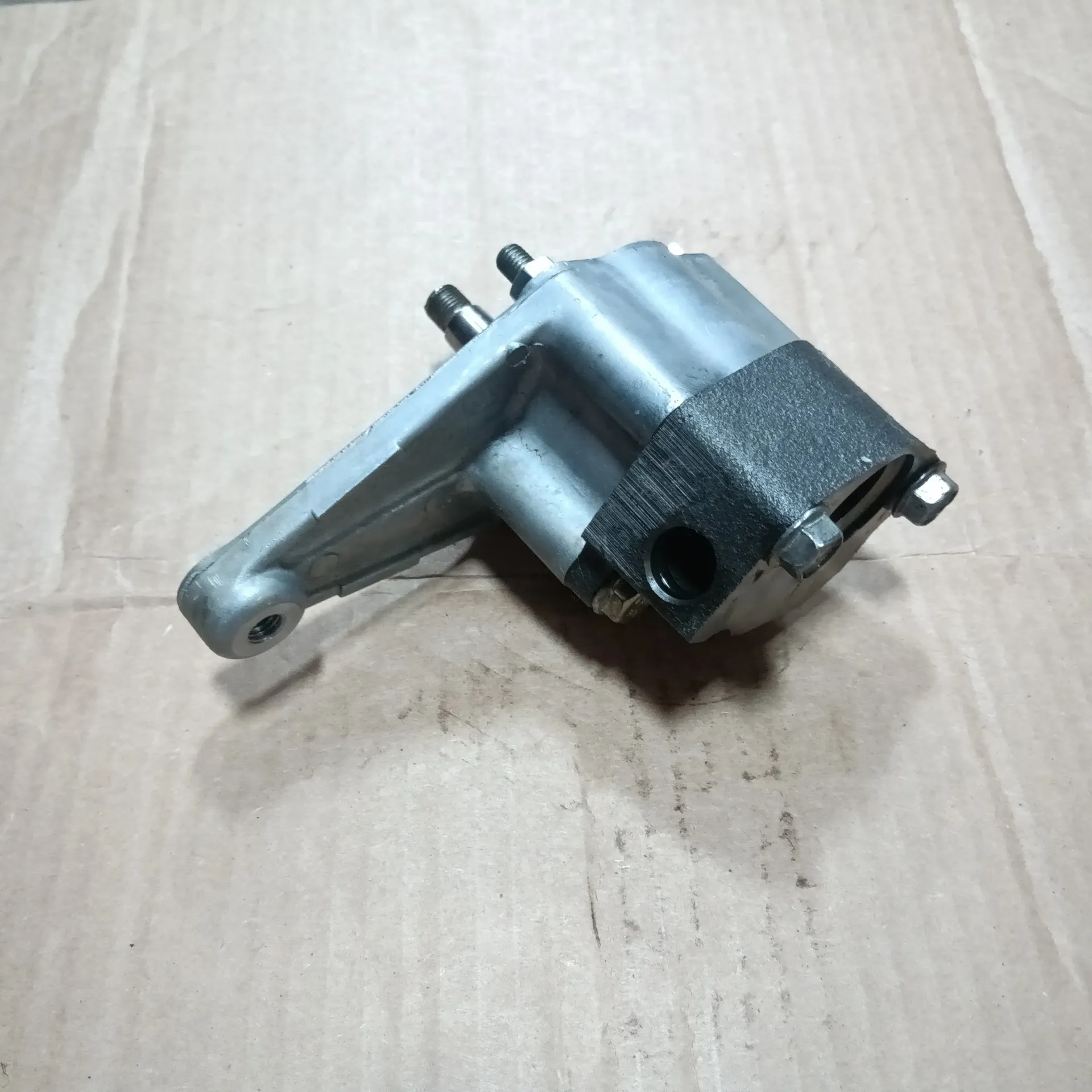 Engine Oil Pump