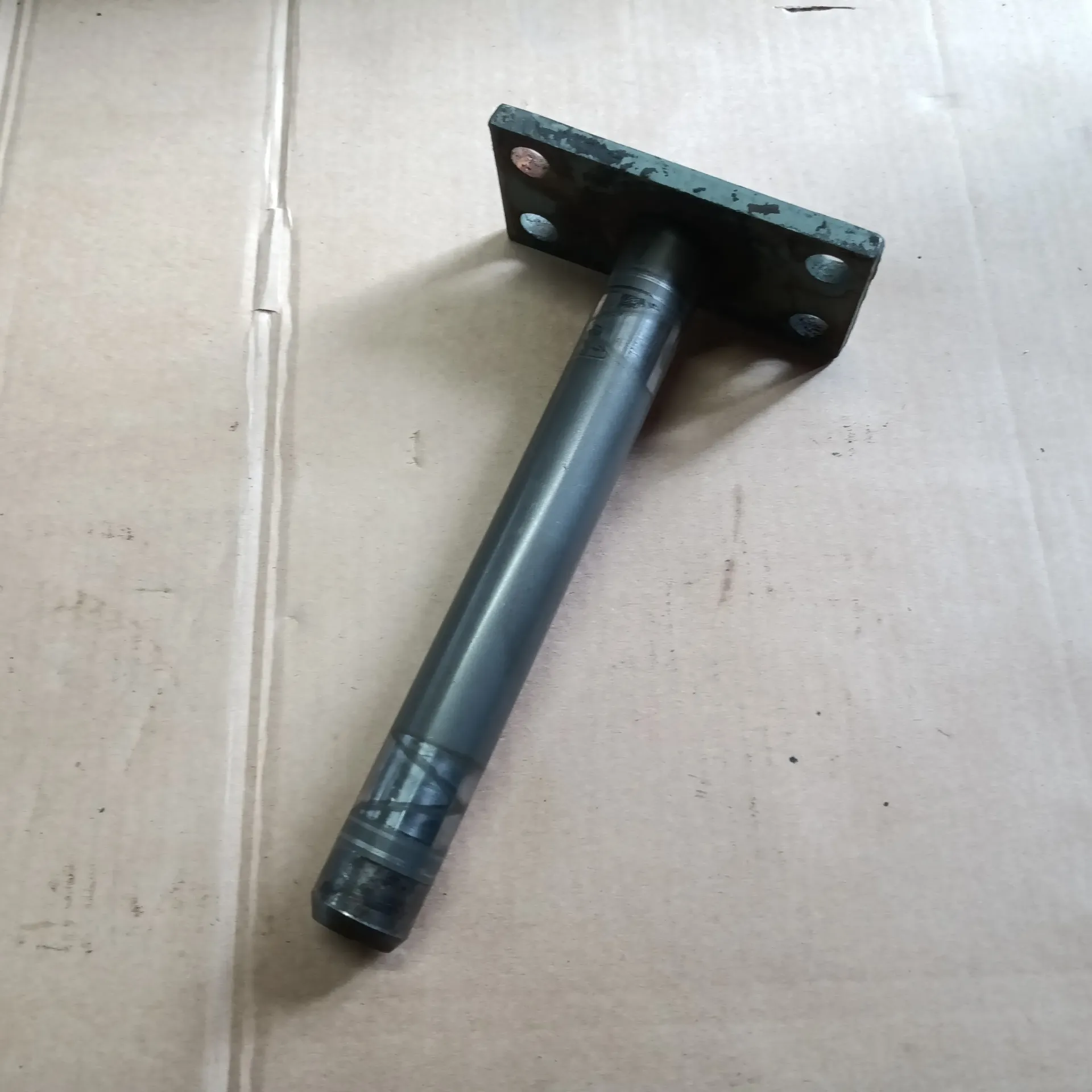 [YM-194311-11510-U] Center Axle Pin