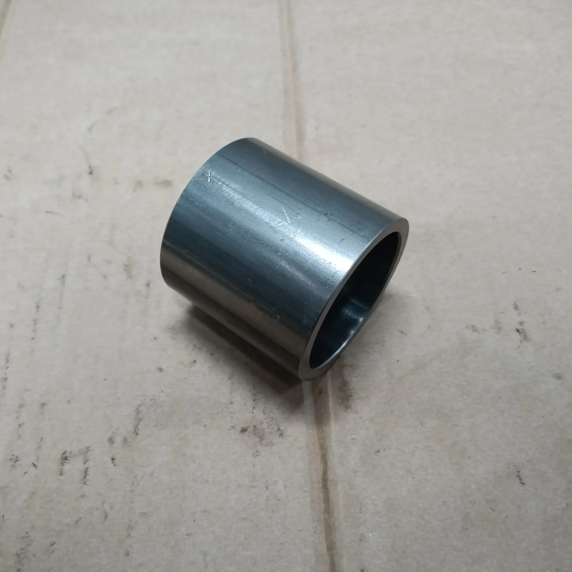 [JD-R139815-U] Bushing