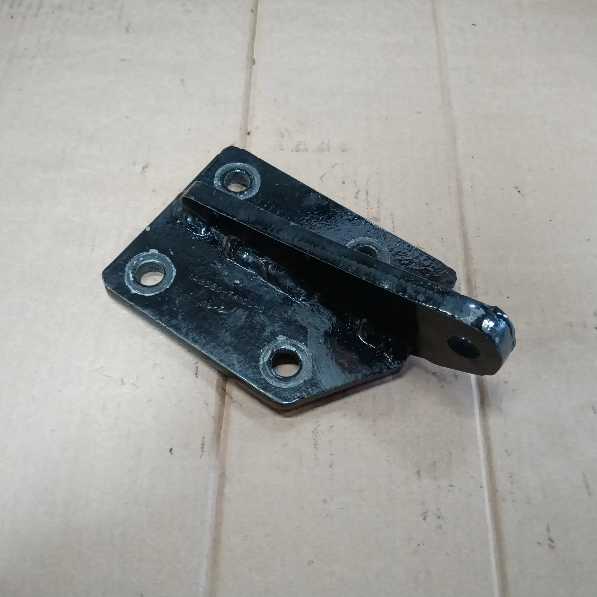 [YM-1A8550-74100-O] Left Sway Limiter Bracket