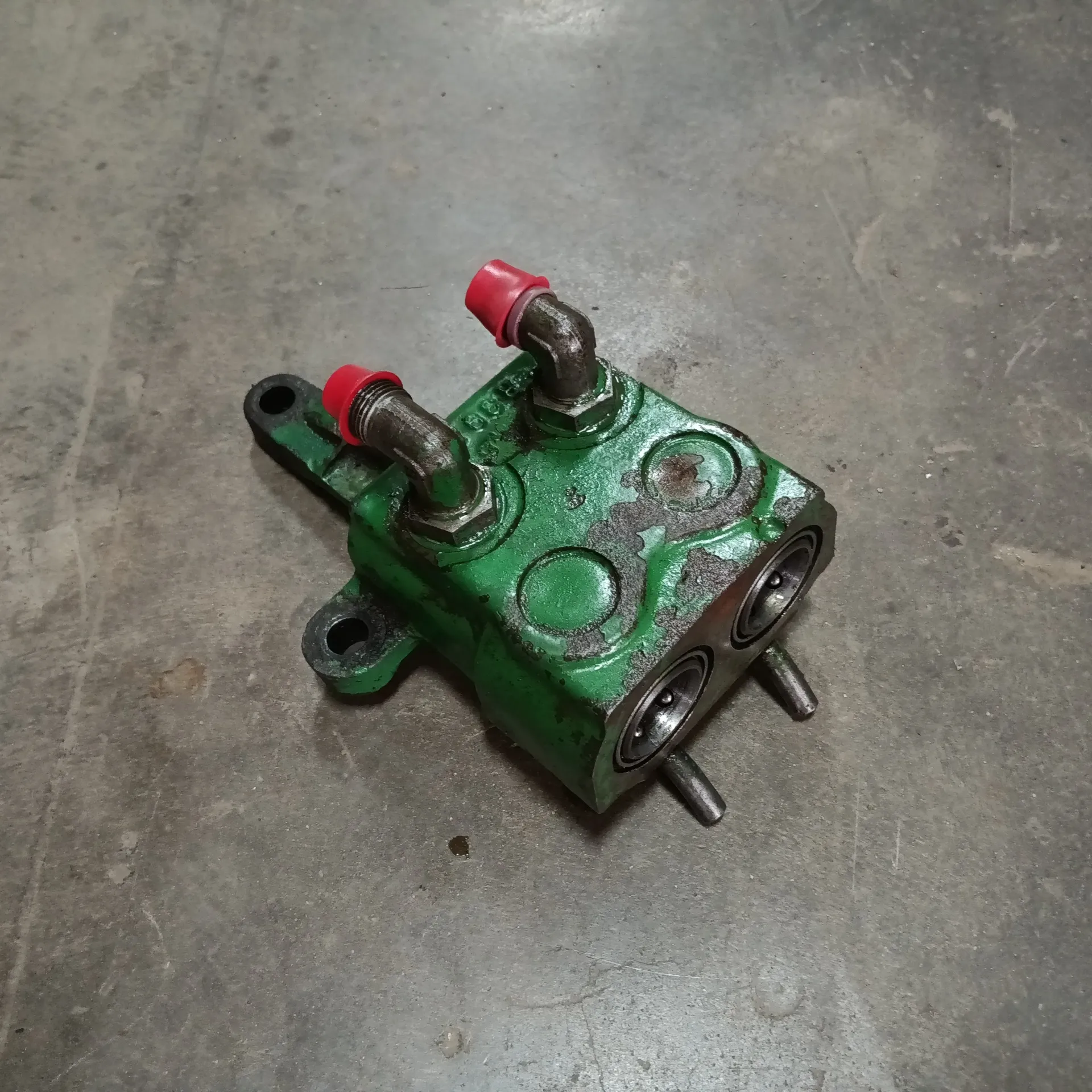 Right Breakaway Coupler