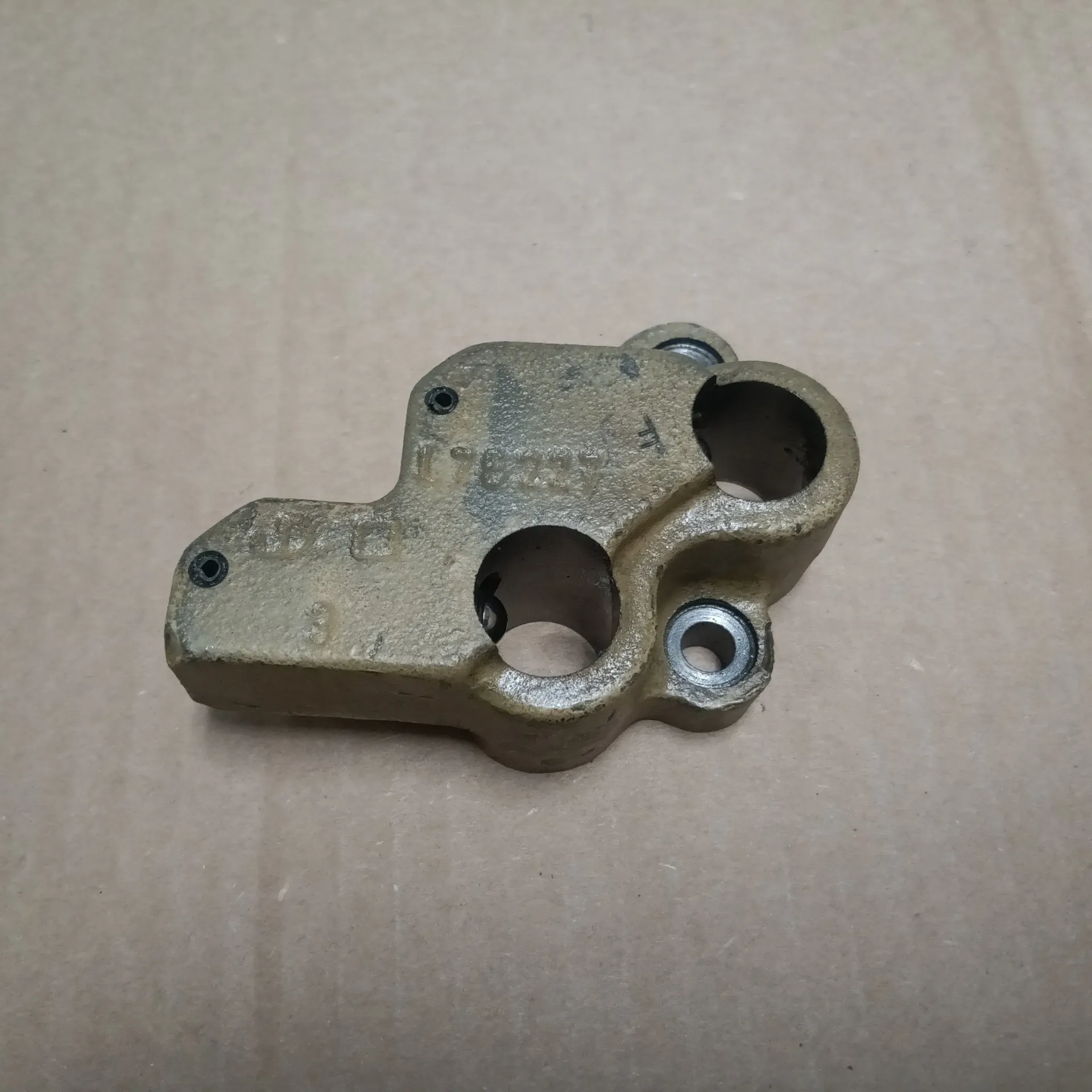 [JD-L76227-U] Housing