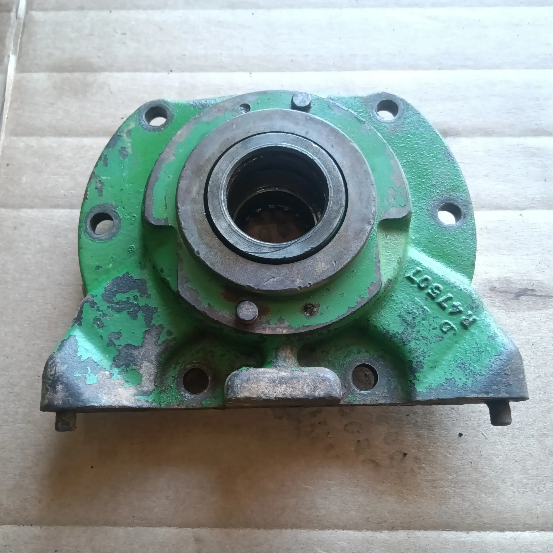 [JD-R47507-U] Pto Quill Cover