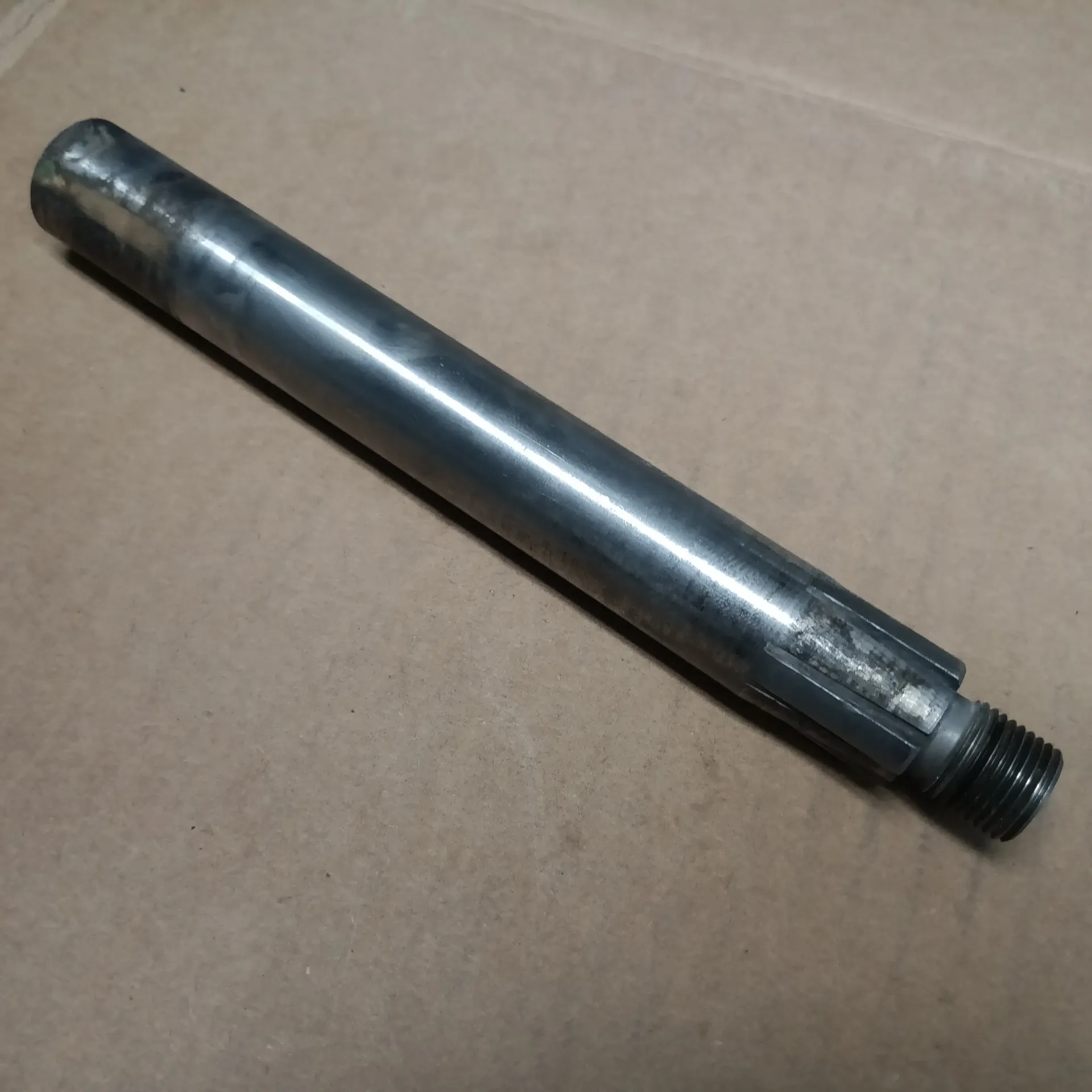 [JD-R52198-U] Shifter Shaft 7 1/4'' L