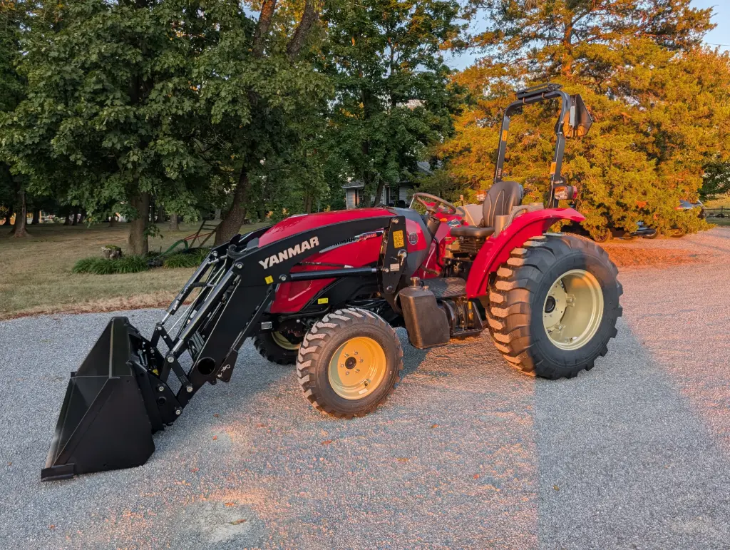 Yanmar YM Series YM347 Tractor Loader