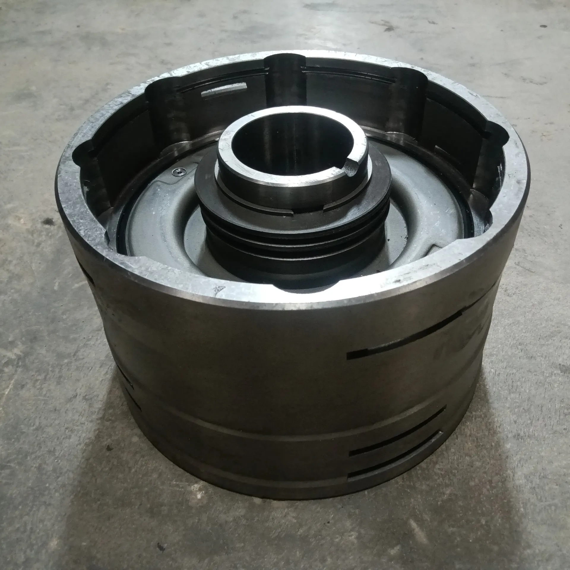 Transmission Output Shaft Drum